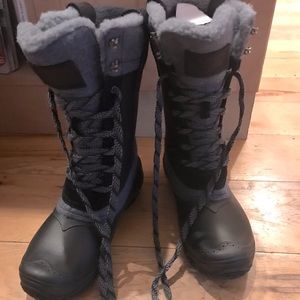 The North Face Shellista lll Women’s size 7